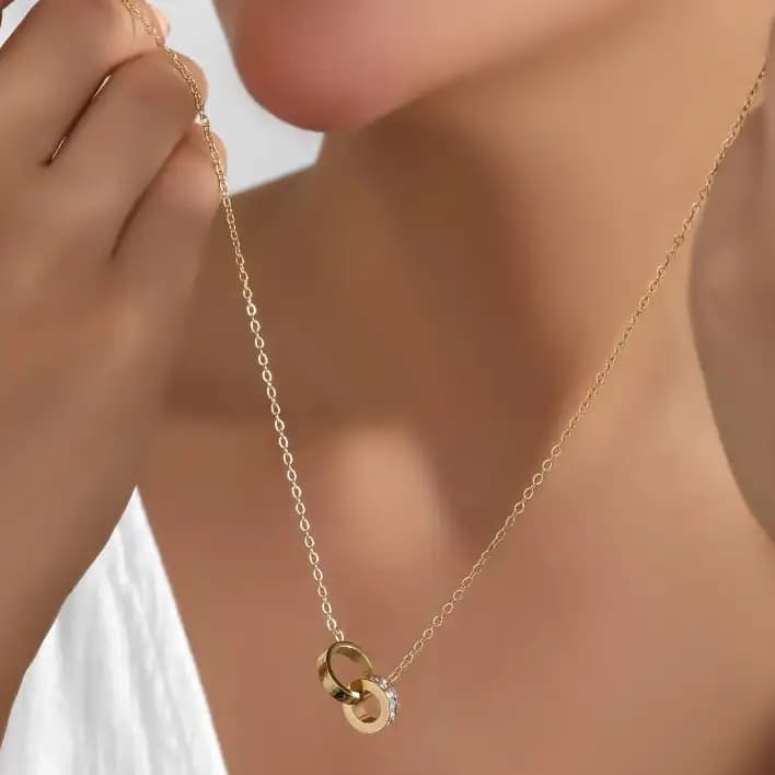گردنبند و آویز زنانه و دخترانه طرح جفت حلقه ای کارتیه ضد حساسیت رنگ کاملا ثابت کد amp — تصویر ۲