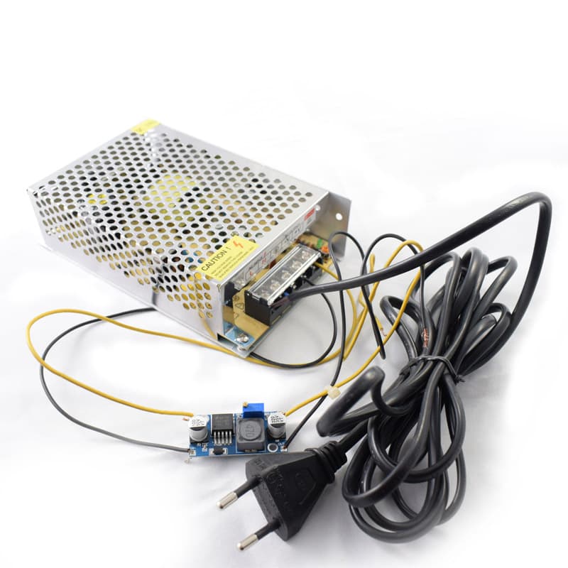 منبع تغذیه سوئیچینگ 12V 5A همراه مبدل و سیم — تصویر ۲