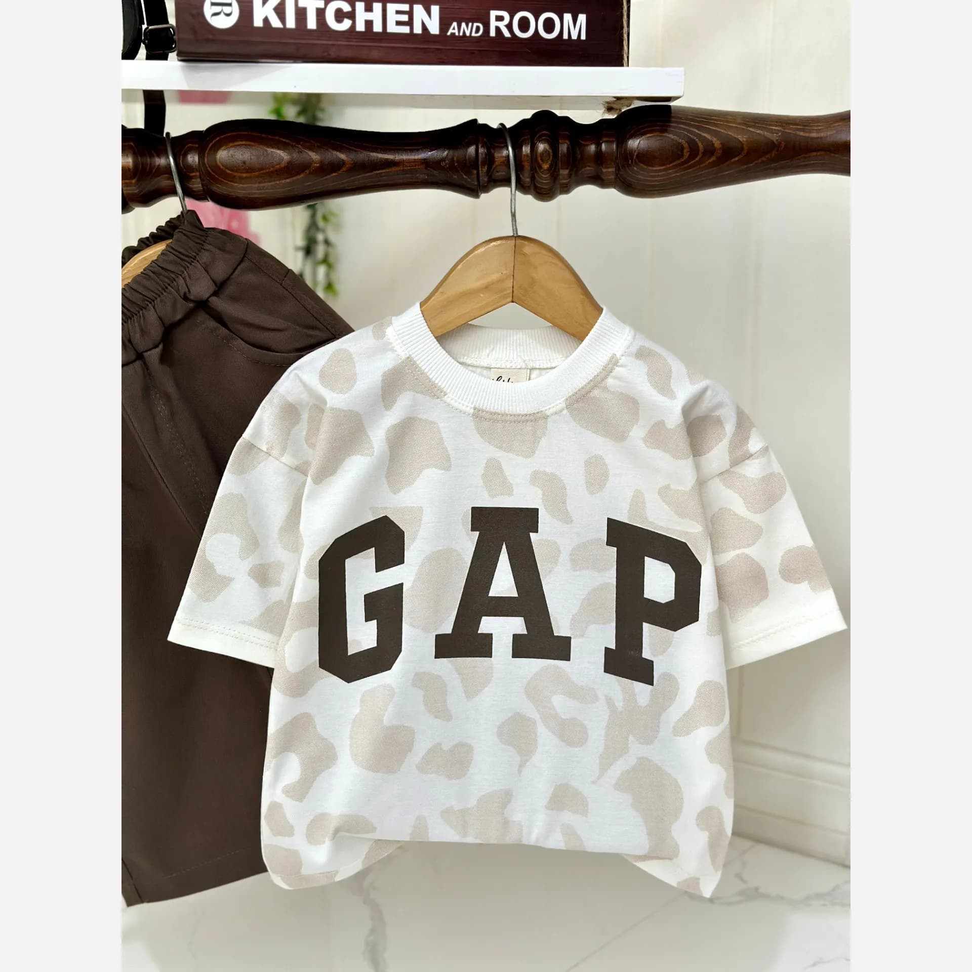 ست تیشرت و شلوارک دخترانه GAP نخ پنبه و کتان مناسب 2 تا 8 سال — تصویر ۶