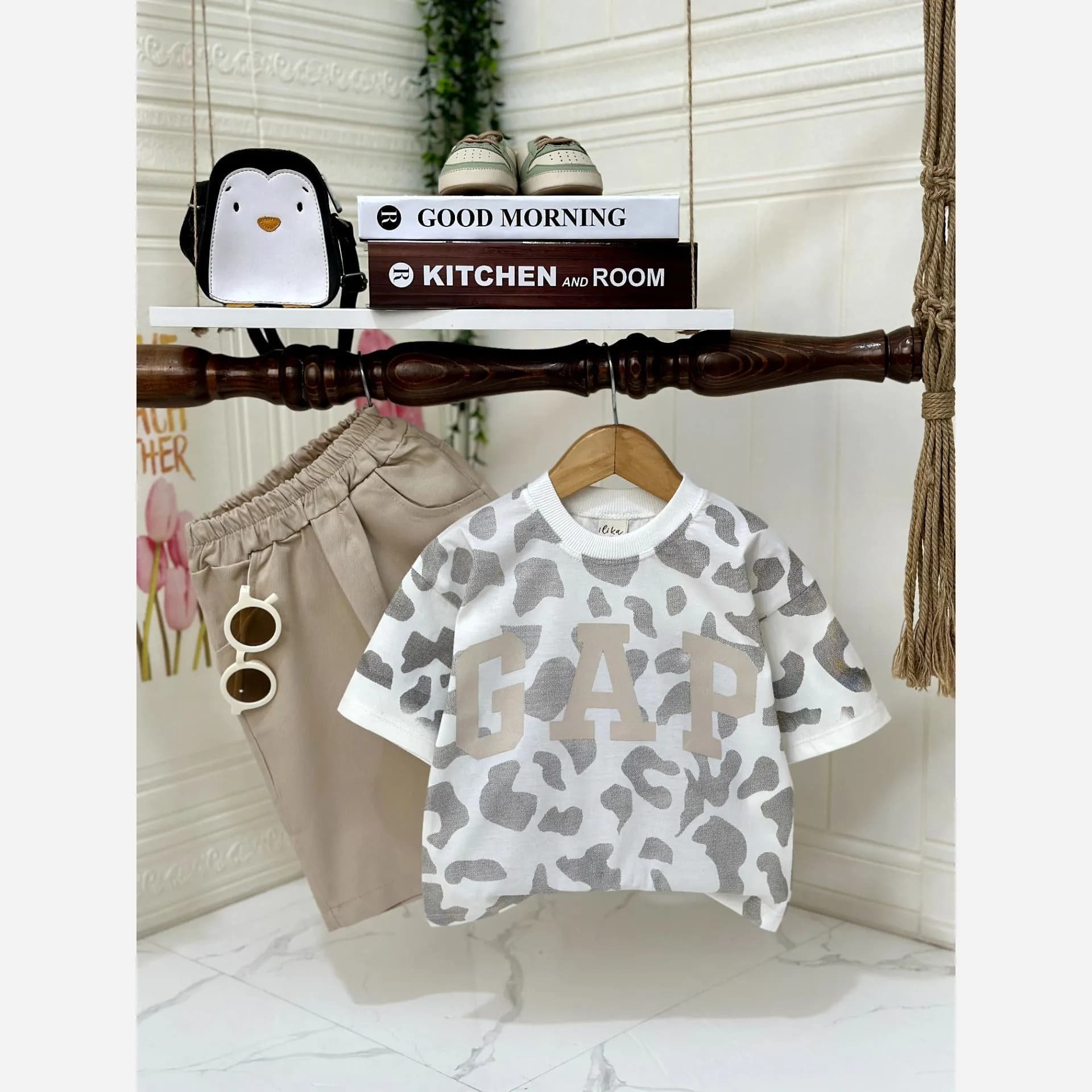 ست تیشرت و شلوارک دخترانه GAP نخ پنبه و کتان مناسب 2 تا 8 سال — تصویر ۴