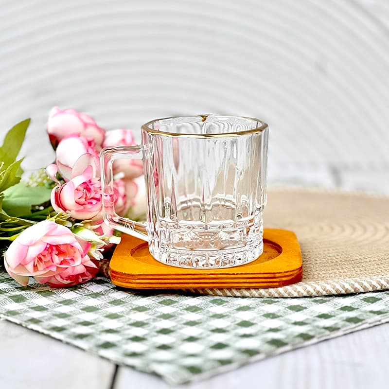 نیم لیوان دسته دار اوا لب طلا