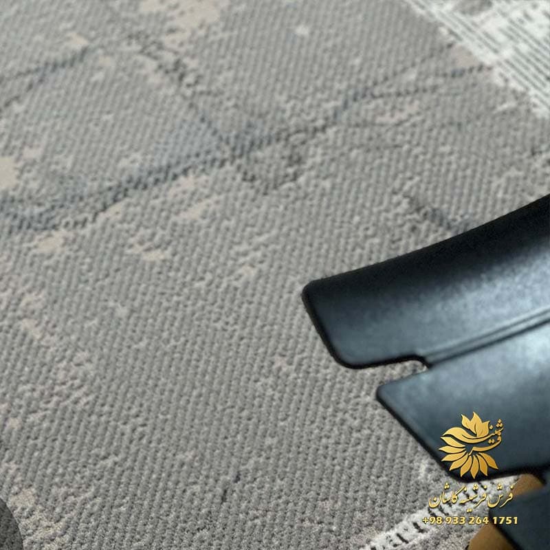 فرش مدرن طرح ترک زمینه طوسی کد 42020n — تصویر ۳