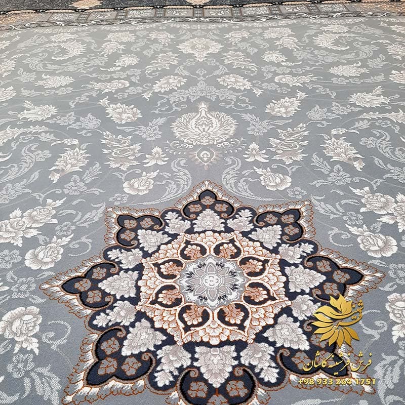 فرش حاشیه طلایی طرح دایان نقره ای 700 شانه — تصویر ۳