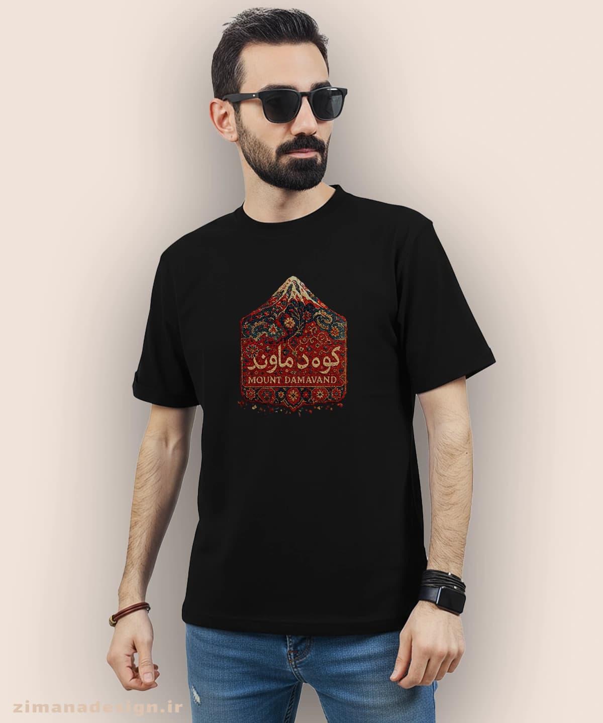 تیشرت مردانه و زنانه طرح کوه دماوند تلفیق با هنر فرش ایرانی — تصویر ۳