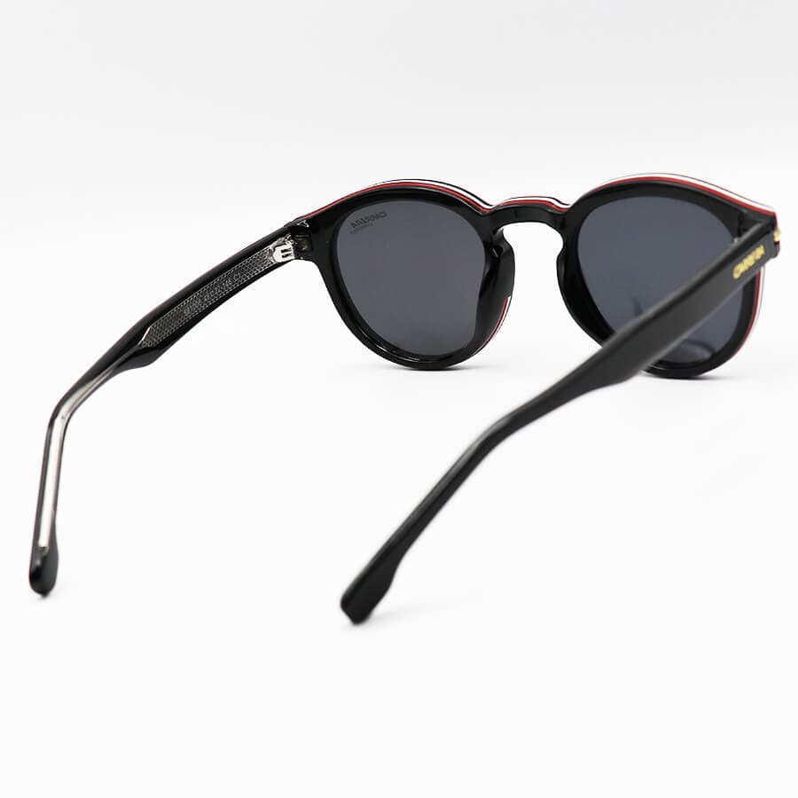 عینک آفتابی پلاریزه Carrera با فریم گرد، مشکی رنگ، لنز دودی تیره و دسته سیم دار مدل P581006 — تصویر ۳