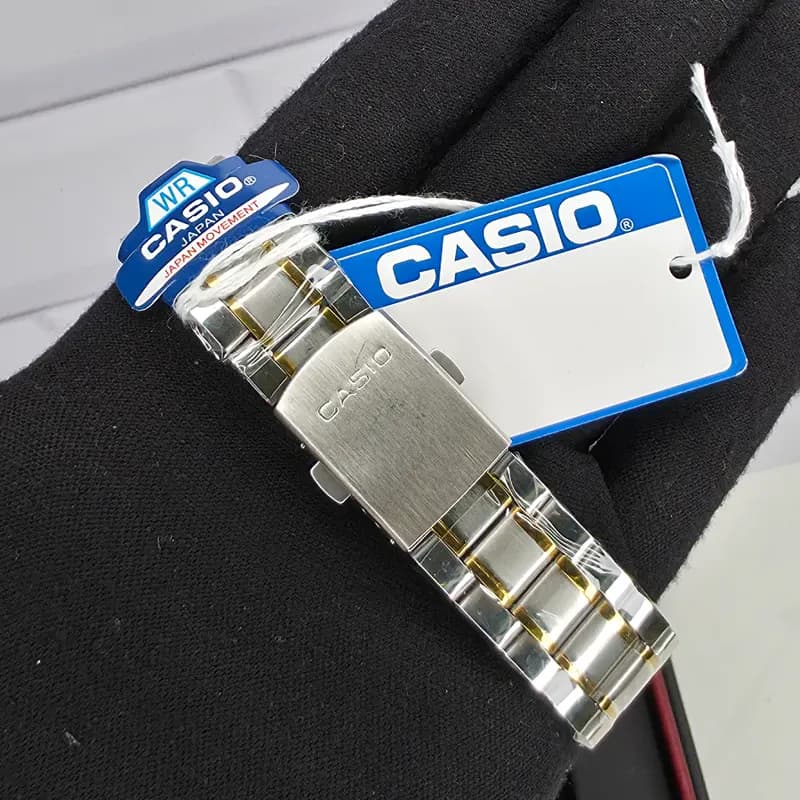 ساعت زنانه کاسیو مدل CASIO-MTP-1183 – بند نقره ای صفحه فسفری — تصویر ۴