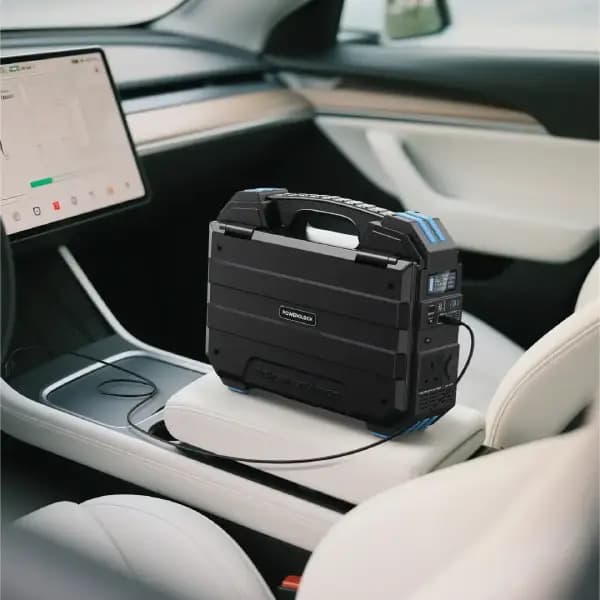 ژنراتور برق قابل‌حمل خورشیدی 1600 وات پاورولوژی مدل Powerology Helio 1600W Portable Solar Power Generator — تصویر ۳