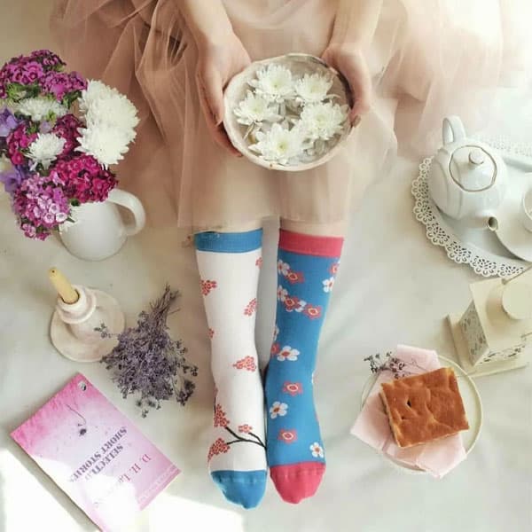 جوراب زنانه ال سون مدل شکوفه بهاری کد PH482 — تصویر ۲