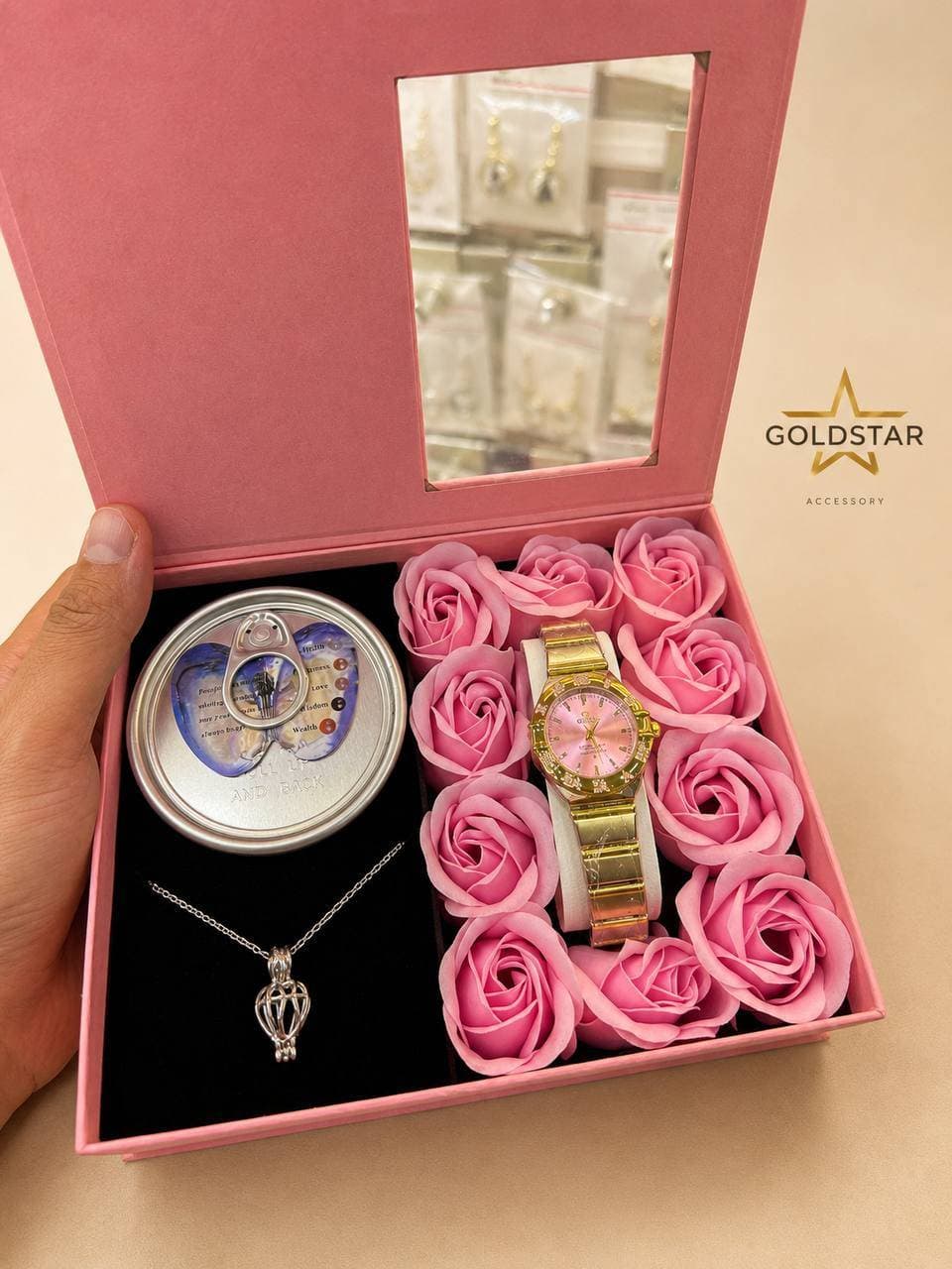 پک مروارید عشق به همراه ساعت امگا کانسیلیشن