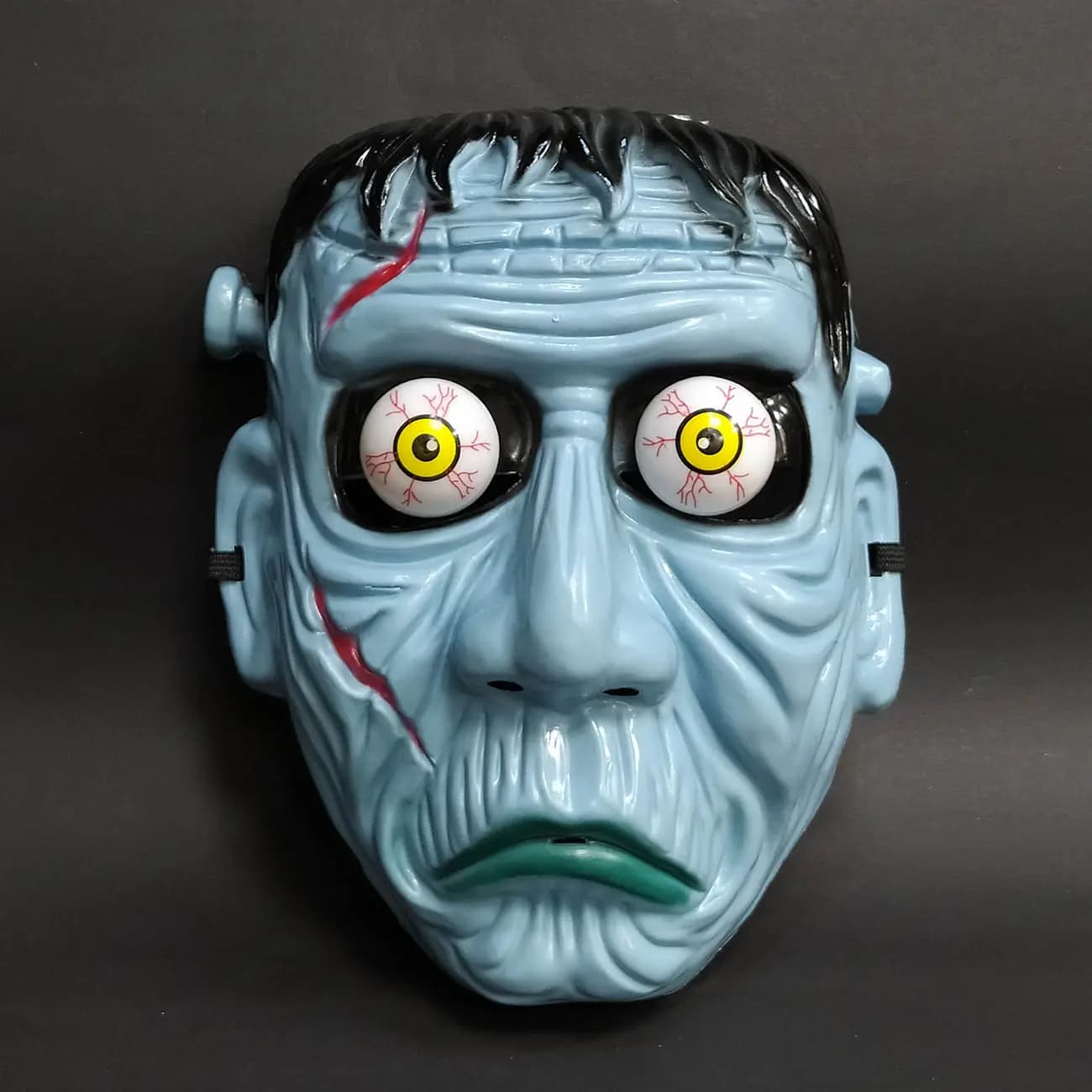 ماسک فرانک اشتاین آبی Frankenstein | ماسک هالووین فانتزی هیولایی با طراحی ترسناک و ترکیبی از ترس، هیجان و فضای سینمایی