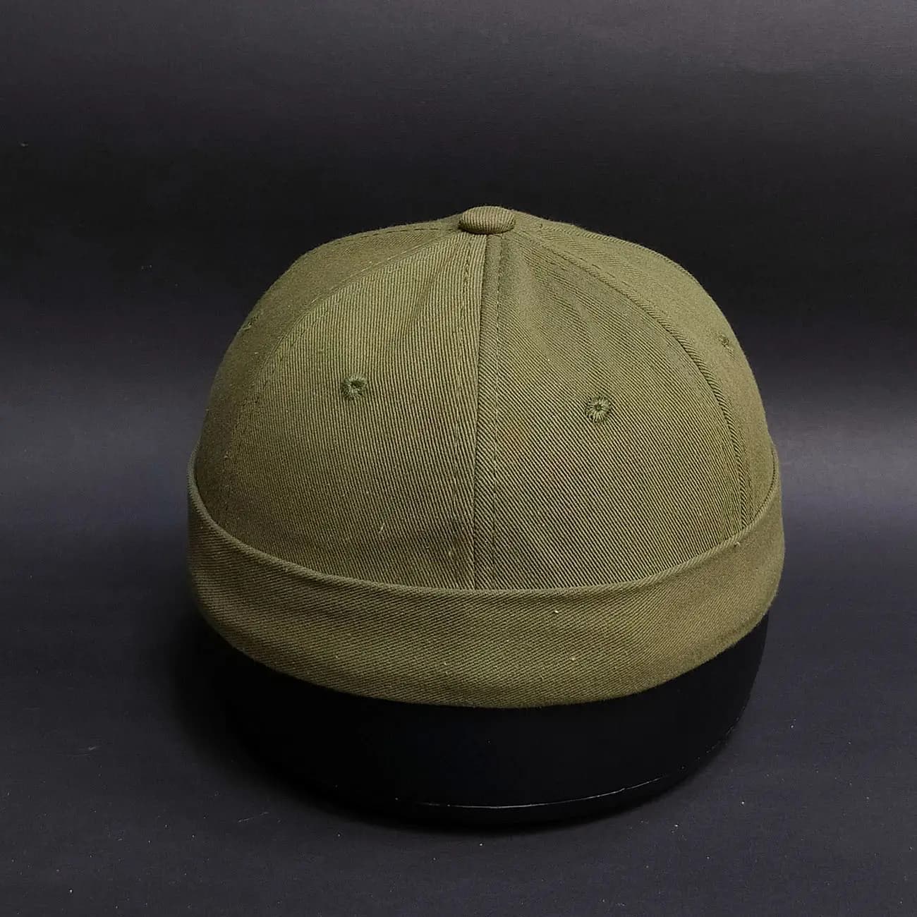 کلاه لئونی کتان نخ پنبه ساده Docker Cap | کلاه ملوانی مینیمال برای استایل روزمره