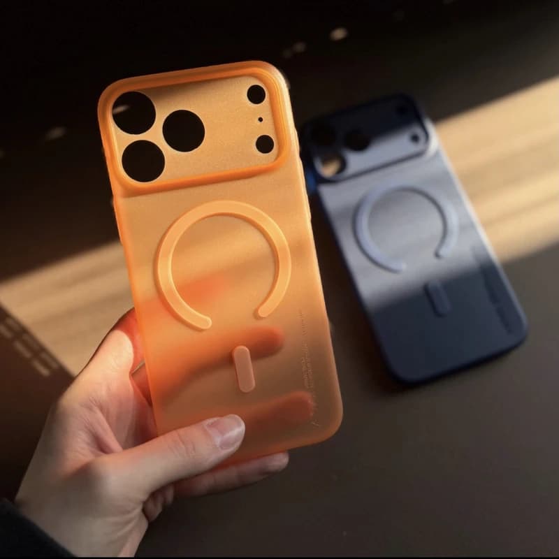 کاور ايکس لول مدل wings مناسب براي گوشي موبايل اپل iPhone 17 promax نارنجي