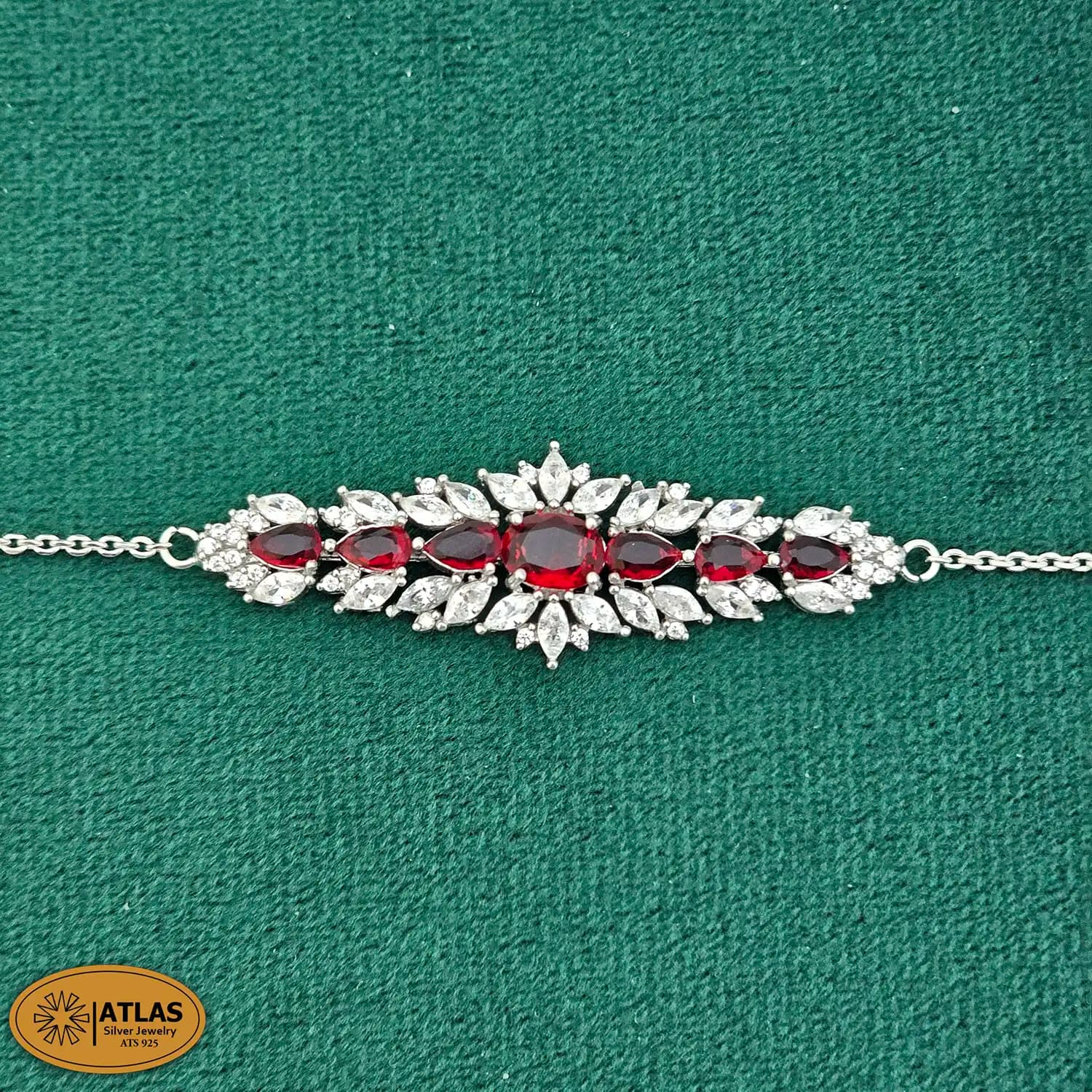 سرویس نقره زنجیری زنانه با نگین های برلیان و اشک، مارکیز 19.7 گرمی نقره اصل 925 — تصویر ۷