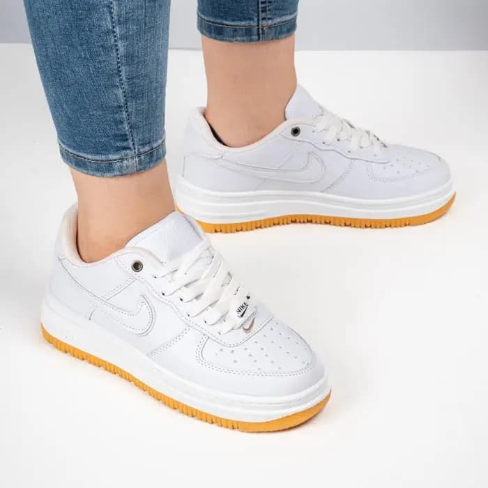 کتونی اسپرت زنانه مدل نایک ایرفورس Nike رنگ سفید کد 51217