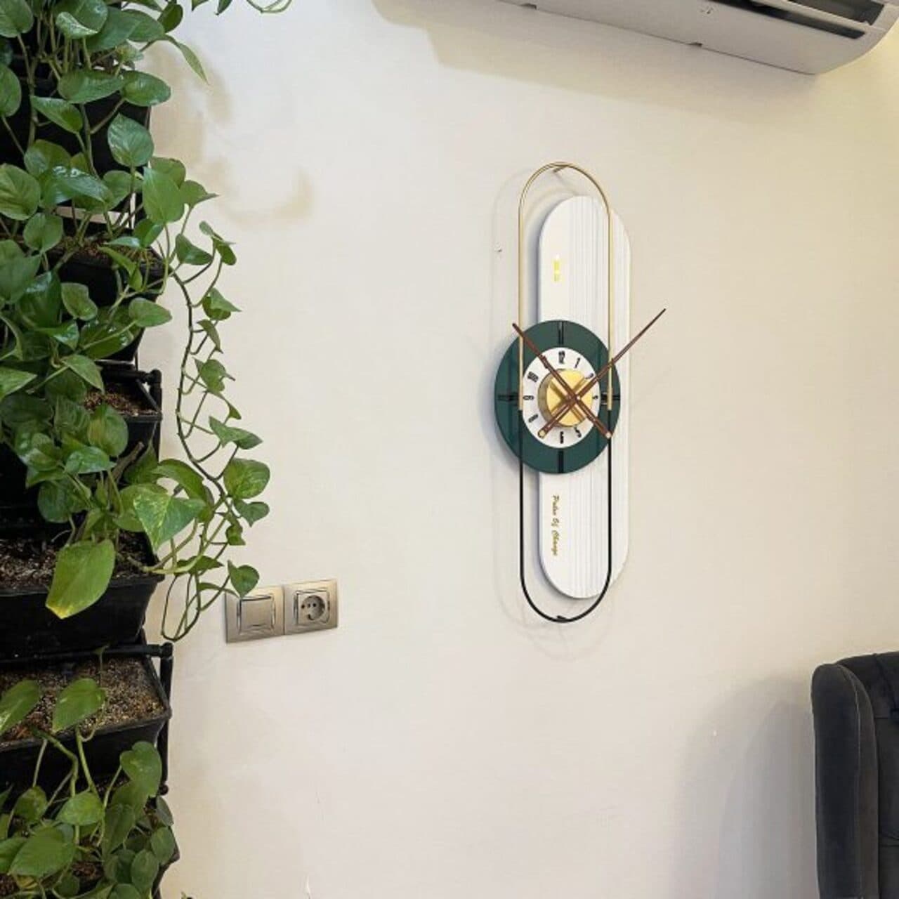 ساعت دیواری مدل تایتان — تصویر ۶
