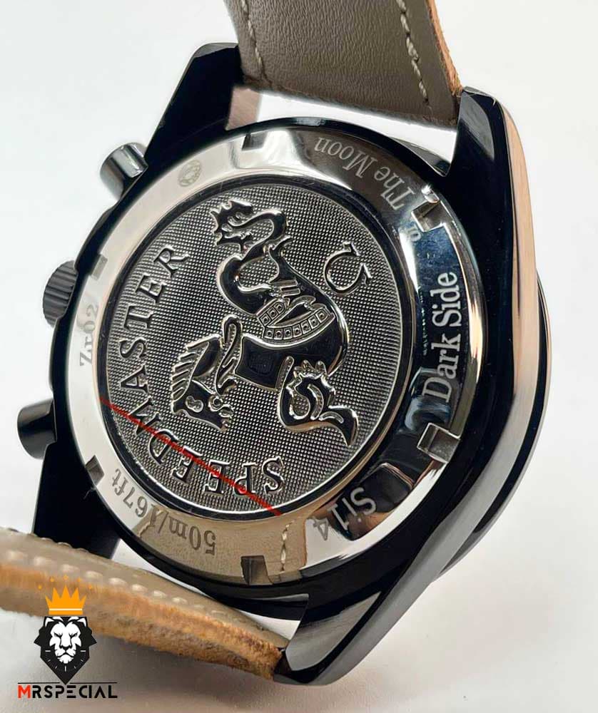 ساعت مردانه امگا اسپید مستر کرنوگراف مشکی بند چرم قهوه ای OMEGA Speedmaster 01201 — تصویر ۴