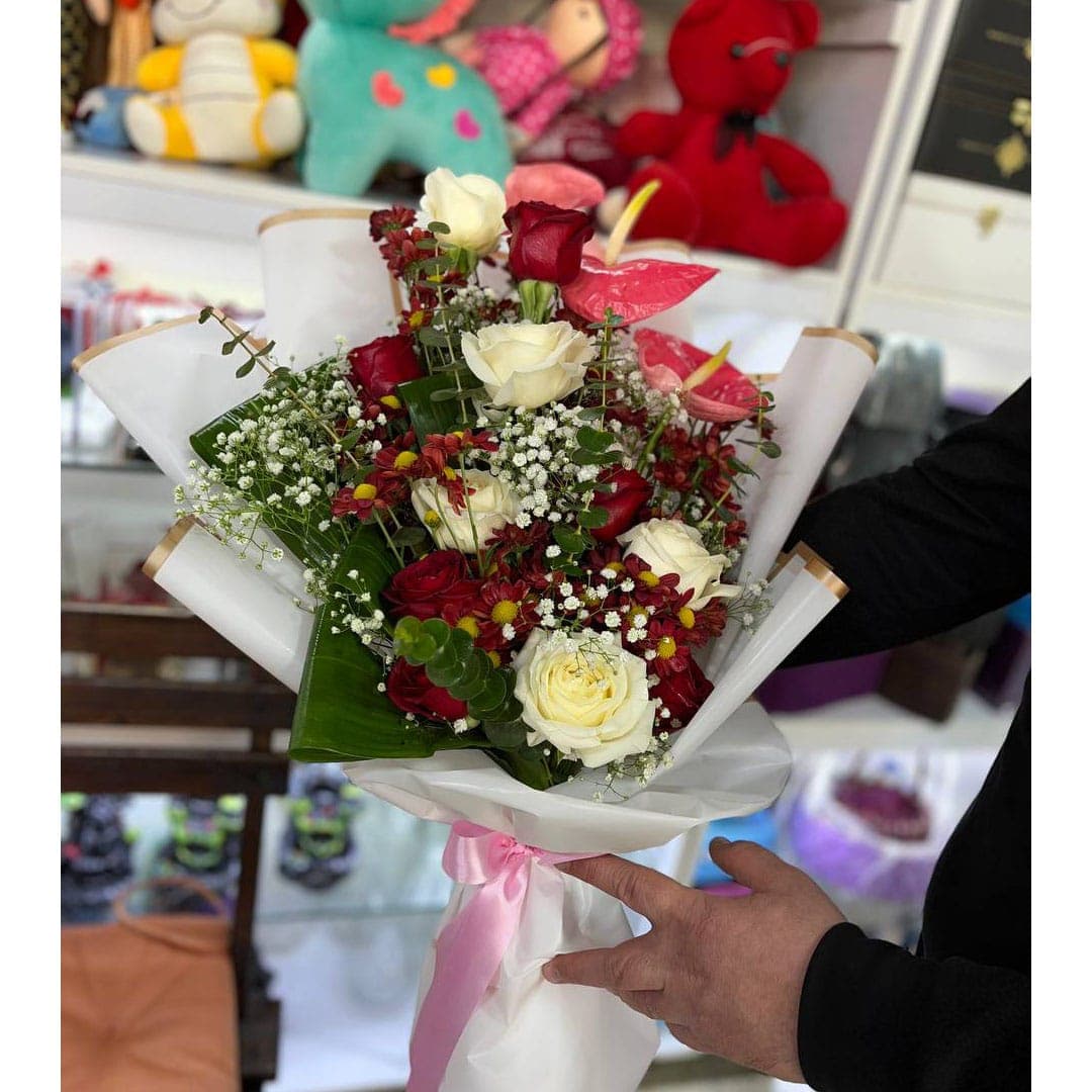 دسته گل کد 5032 – گل اور