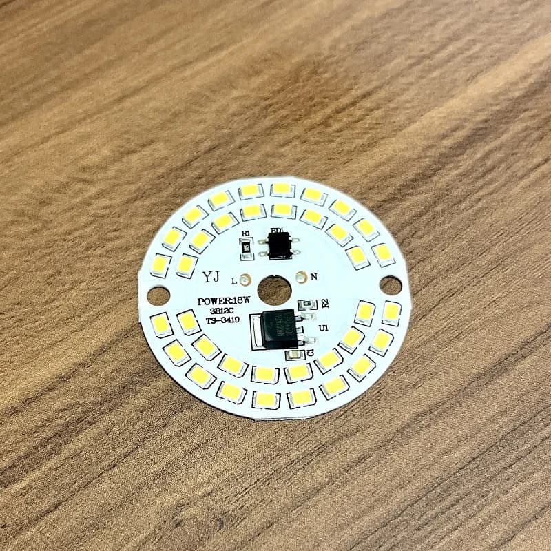 چیپ LED مهتابی 18W