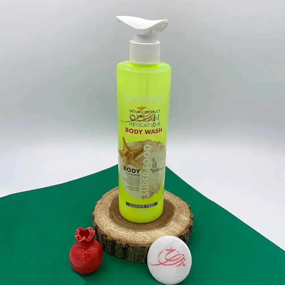 شامپو بدن آبرسان اقیانوسی گارنیک GARNIC مدل Ocean Hydration حاوی نمک دریایی و جلبک پوست خشک حجم 300 میلی لیتر