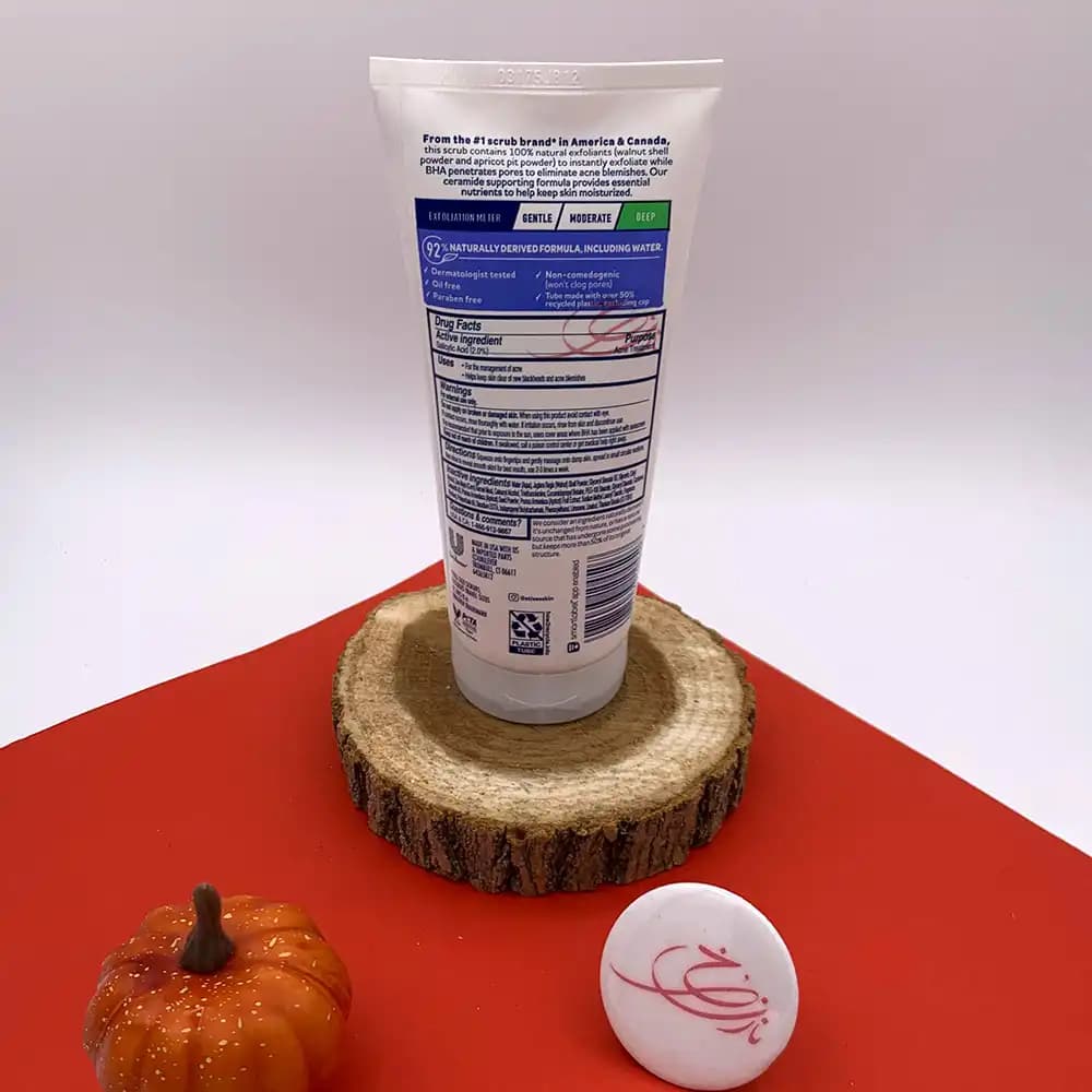اسکراب لایه بردار عمقی سنت ایوز St.Ives مدل هلو Apricot حاوی 2% سالیسیلیک اسید تیوپی 170 گرم — تصویر ۲