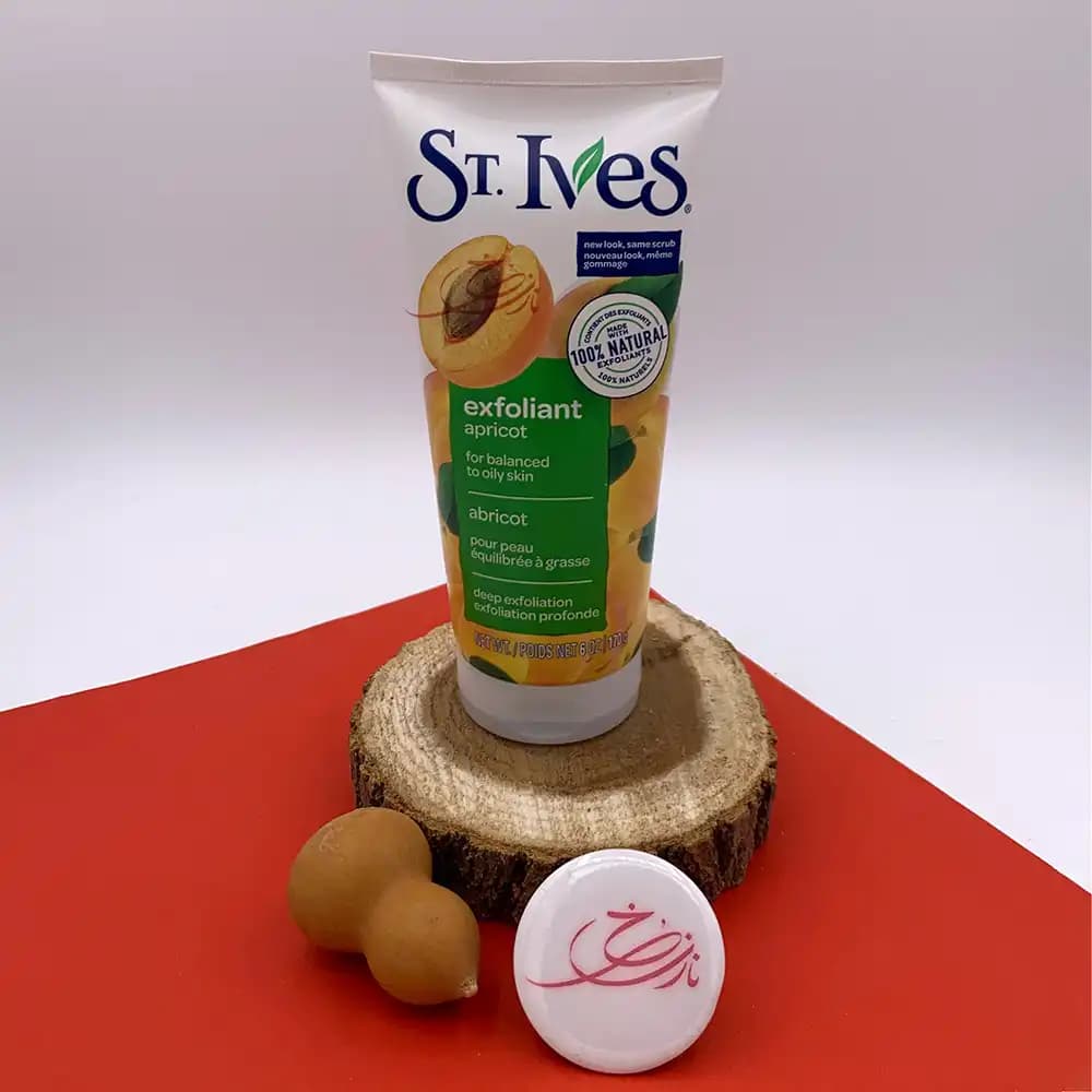 اسکراب لایه بردار صورت سنت ایوز St. Ives مدل زردآلو Fresh Skin لایه برداری عمیق و شفاف کننده وزن 170 گرمی