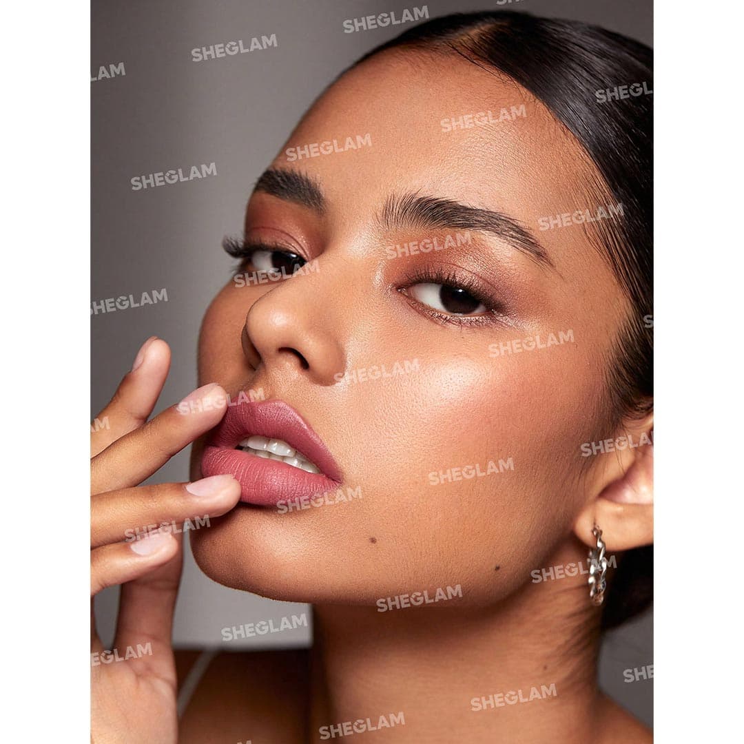 رژ لب و خط لب دو طرفه شیگلم مدل Glam 101 رنگ Berry Whip — تصویر ۳
