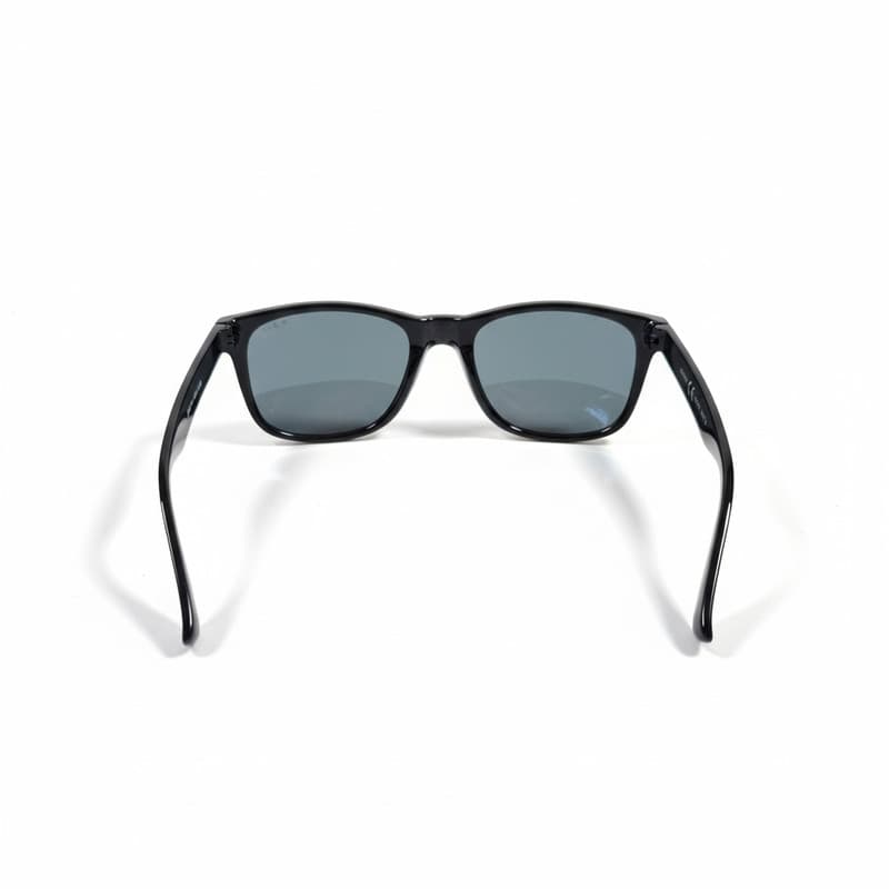 عینک آفتابی ویفرر (Wayfarer) زنانه کارفیا مدل Mirage C4 — تصویر ۵