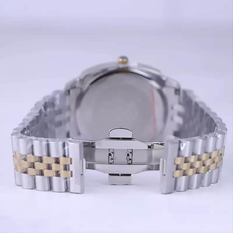 ساعت مچی سولیدا مردانه فلزی قاب مربع نقره ای طلایی G 6113/9 — تصویر ۴