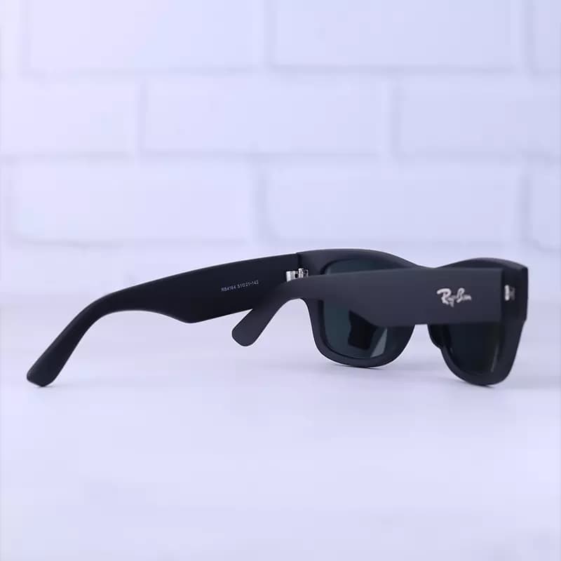 عینک آفتابی ری بن فریم مربع مشکی RB 4164/1 — تصویر ۳