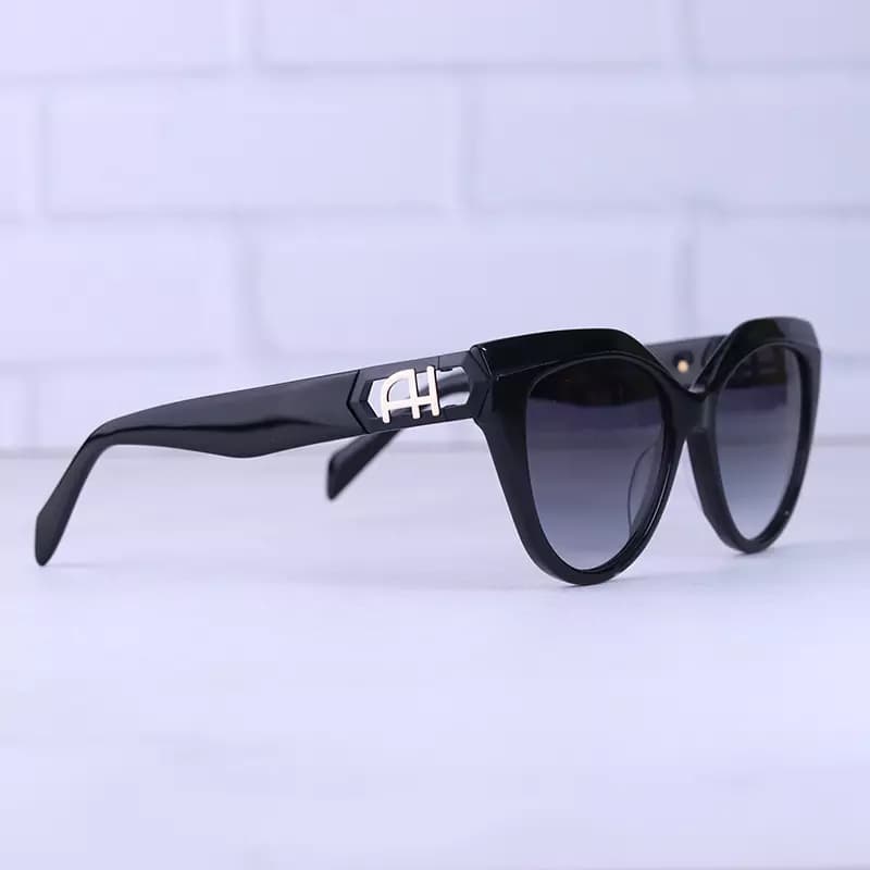 عینک آفتابی آنا هیکمن زنانه فریم پروانه ای مشکی AH 9402/1 — تصویر ۴