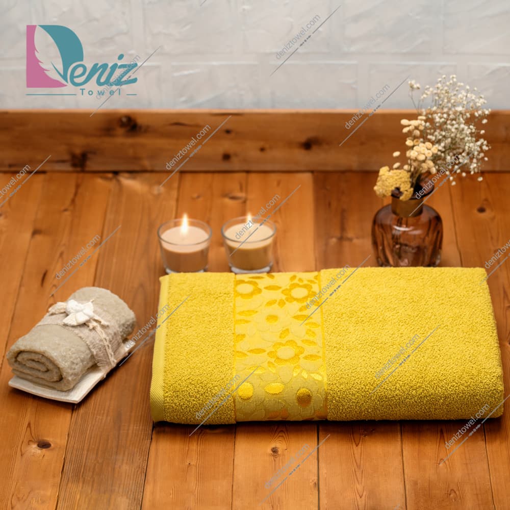 حوله استخری طرح سورپرایز رنگ خردلی