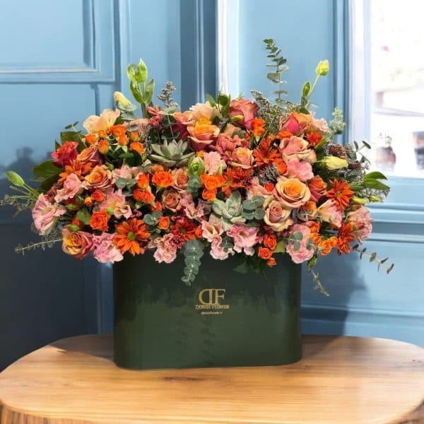 ارسال گل طبیعی برای و هتل هویزه تهران