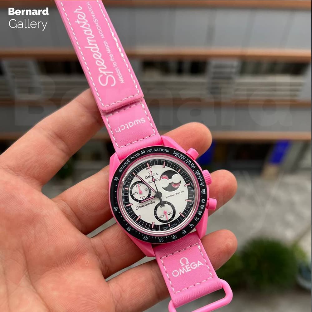 ساعت مچی امگا سواچ Swatch X Omega Moonswatch Mission To The Pink Moonphase — تصویر ۴