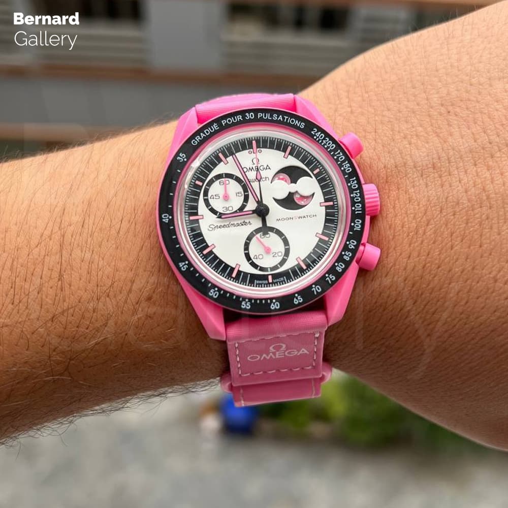 ساعت مچی امگا سواچ Swatch X Omega Moonswatch Mission To The Pink Moonphase — تصویر ۲