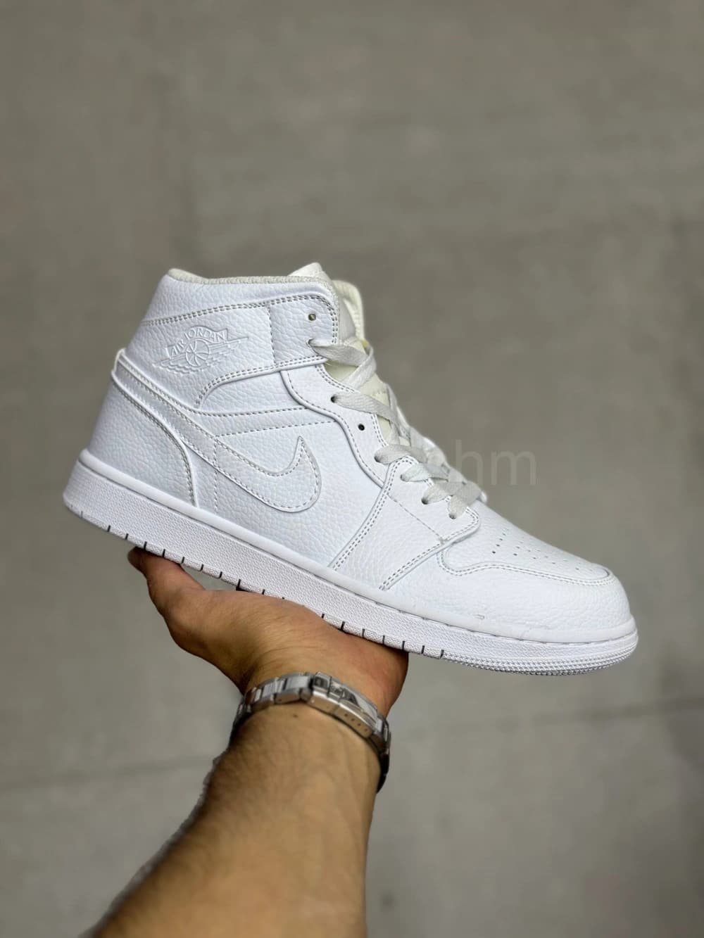 کتونی نایک جردن وان سفید ساقدار Jordan 1 Mid Triple White
