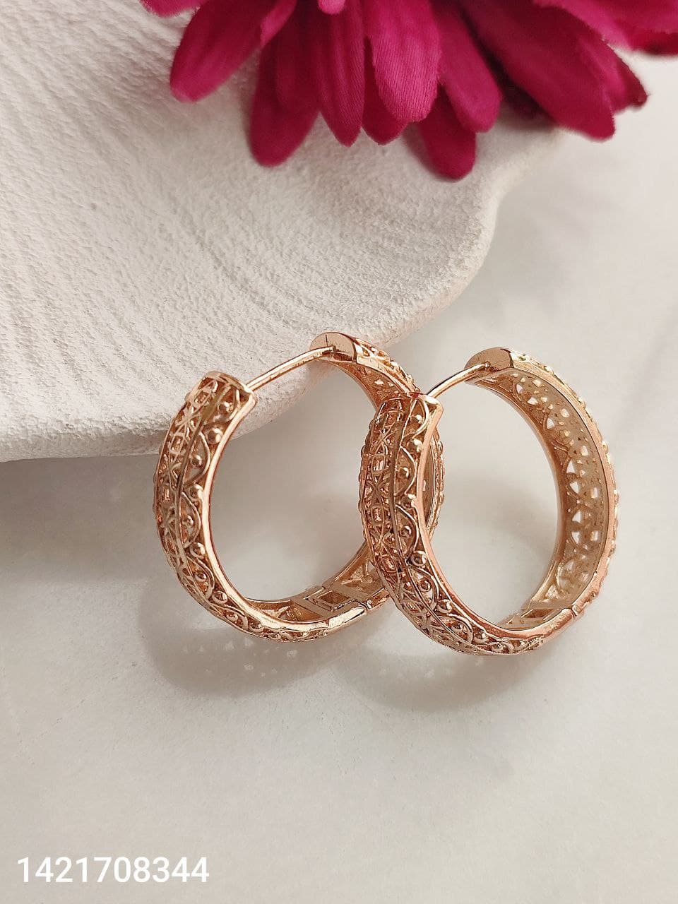 گوشواره حلقه ای زنانه طرح دار شیک رنگ طلایی مارک ژوپینگ رنگ ثابت ضد حساسیت آبکاری شده کیفیت عالی کد 1616308