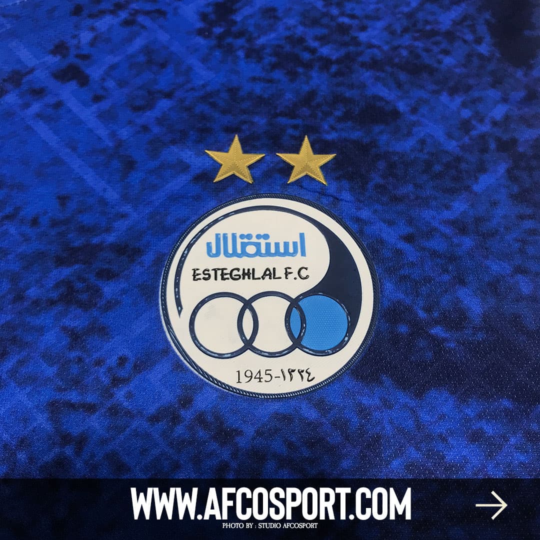 کیت اول استقلال فصل 1402-1401 با لوگو پلیر برجسته — تصویر ۲