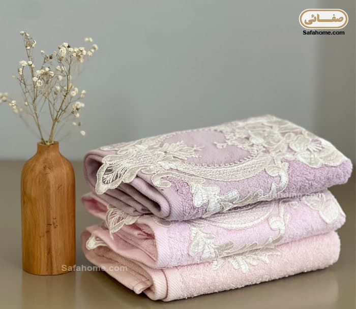 حوله دستی دانتل دار طرح داماسک 50×90 سانتی متر