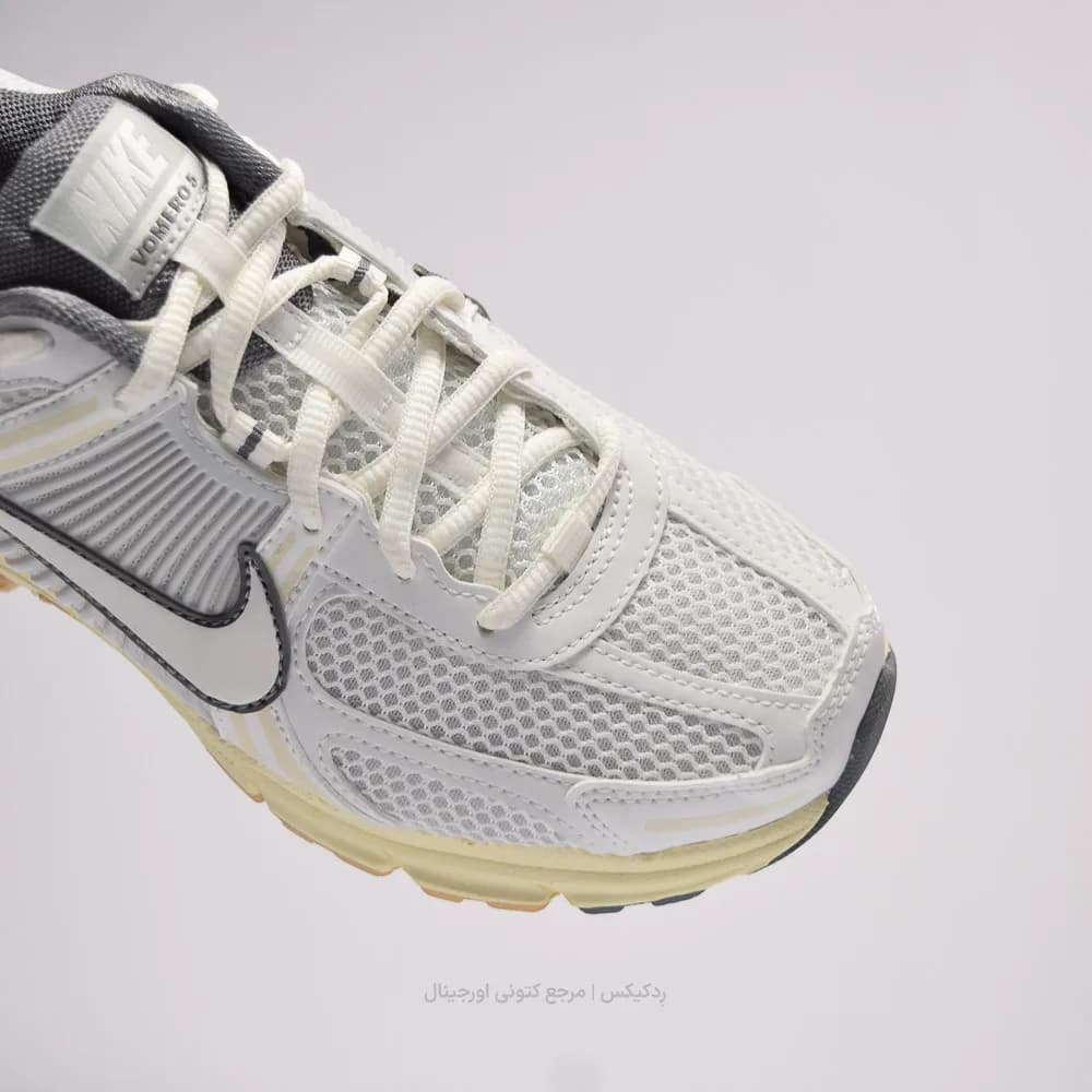 کتونی Nike مدل Zoom Vomero 5 – FJ2028-101 — تصویر ۵