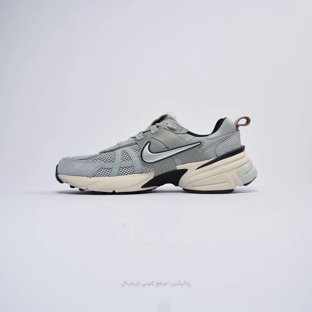 کتونی Nike مدل V2K Run – FN6703-003 — تصویر ۲