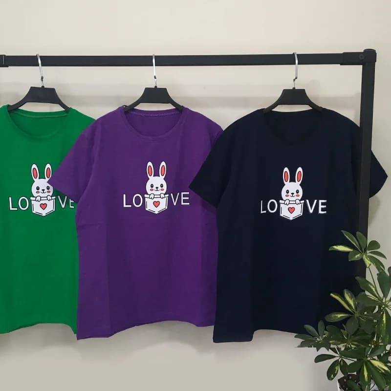 تیشرت زنانه طرح فانتزی خرگوش و love — تصویر ۲