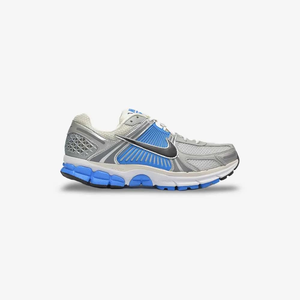کتونی Nike مدل Zoom Vomero 5 – FJ4151-100