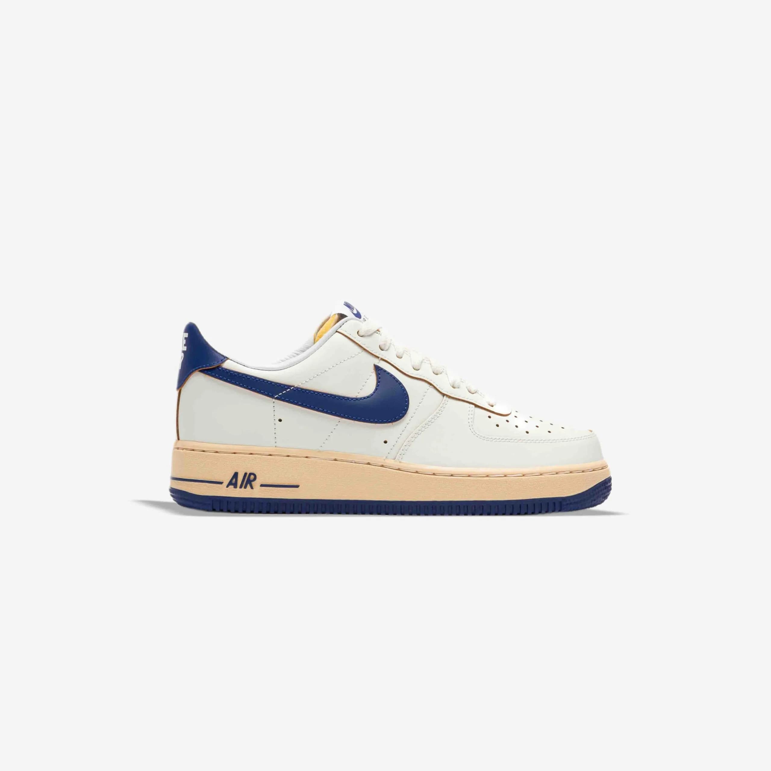کتونی Nike مدل Air Force 1 Low – FQ8103-133