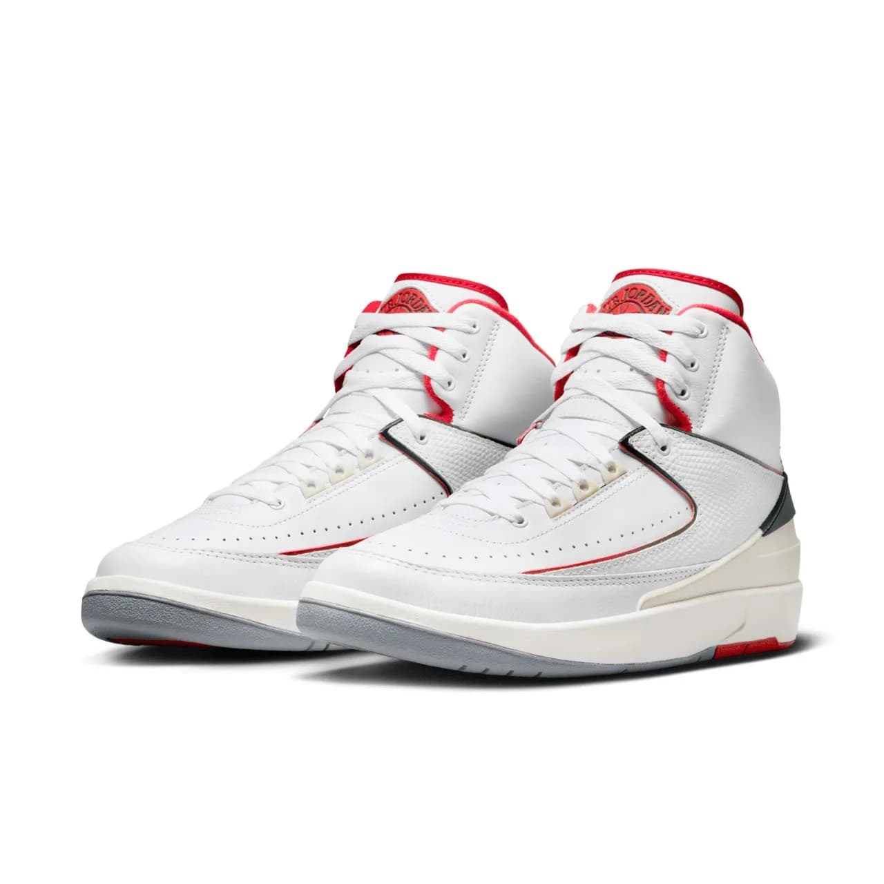 کفش بسکتبال Nike مدل Air Jordan 2 – DR8884-101 — تصویر ۳