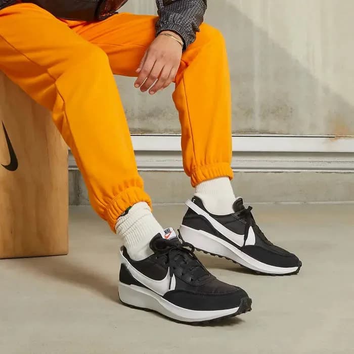 کتونی Nike مدل Waffle Debut – DH9523-002 — تصویر ۸