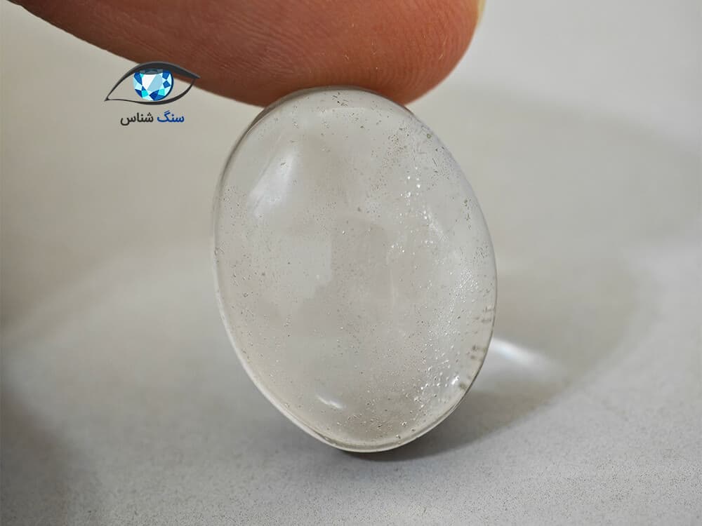 در کوهی (کوارتز شفاف) بیضی 4.6 گرم