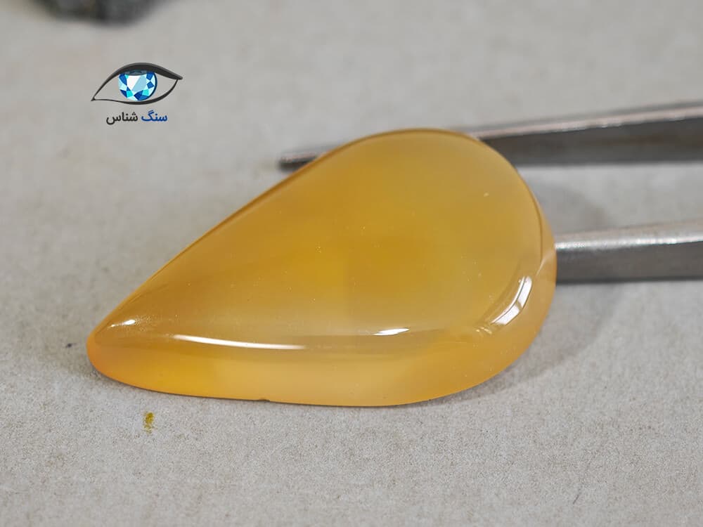 سنگ عقیق زرد عسلی طبیعی 4.9 گرم — تصویر ۳