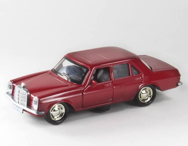 ماکت فلزی عقبکش مرسدس بنز Mercedes Benz 220 — تصویر ۳