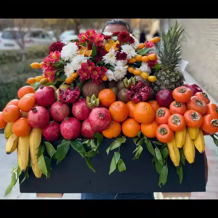 باکس گل و میوه بنیتا