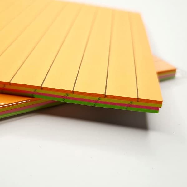 پوستیت 4 رنگ 40 برگی کد 92110 اسکول فنس (mm 152×101) — تصویر ۳